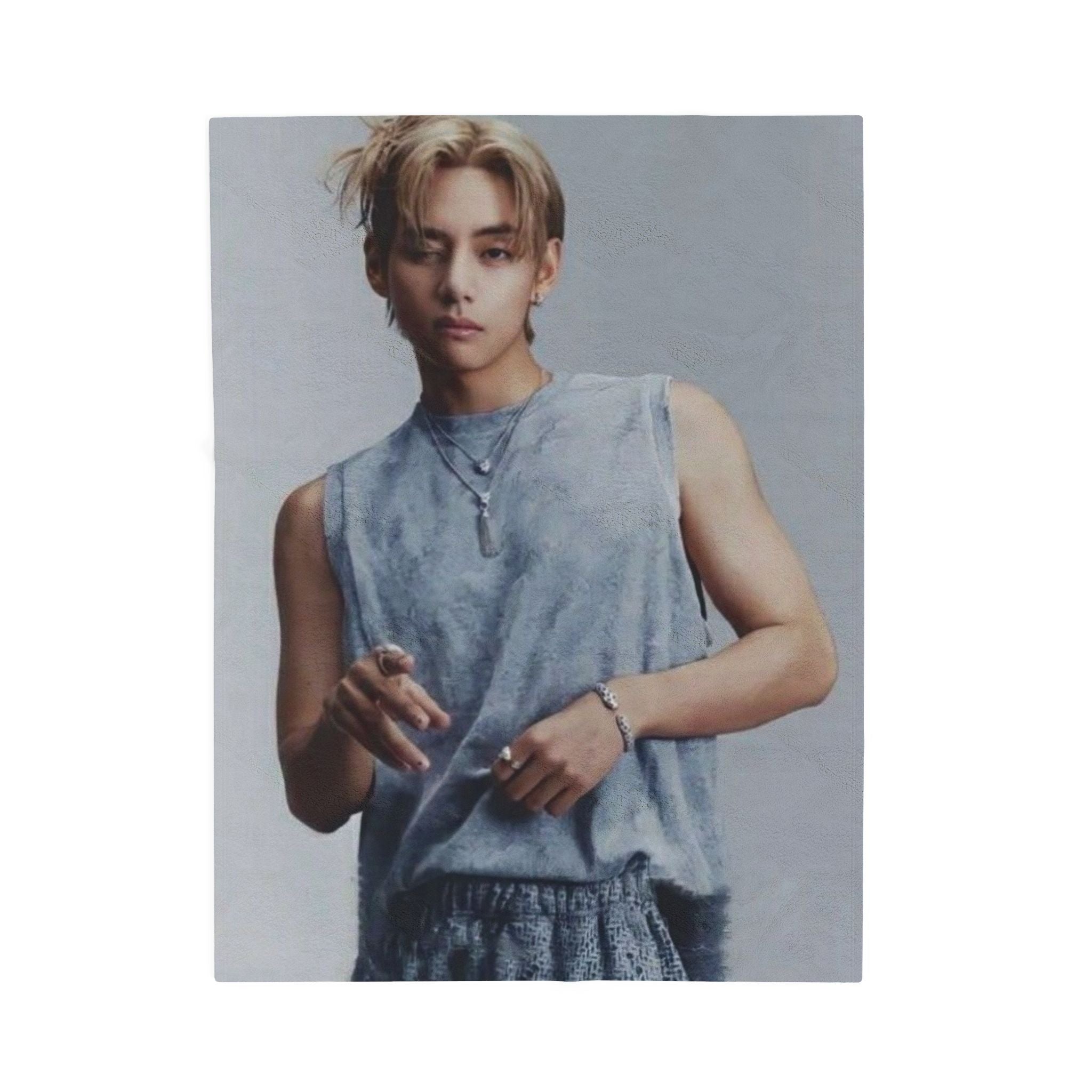 BTS Taehyung Layover Blanket